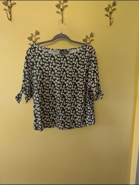 Modcloth Bows for Show Top
